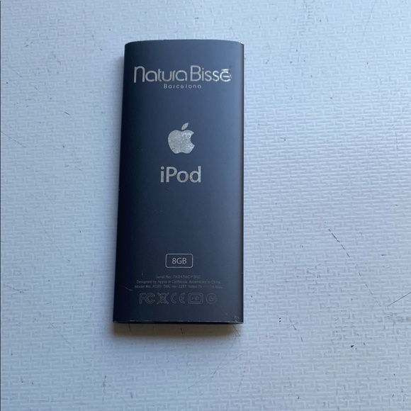 Black iPod 8GB works!!! - Picture 2 of 2